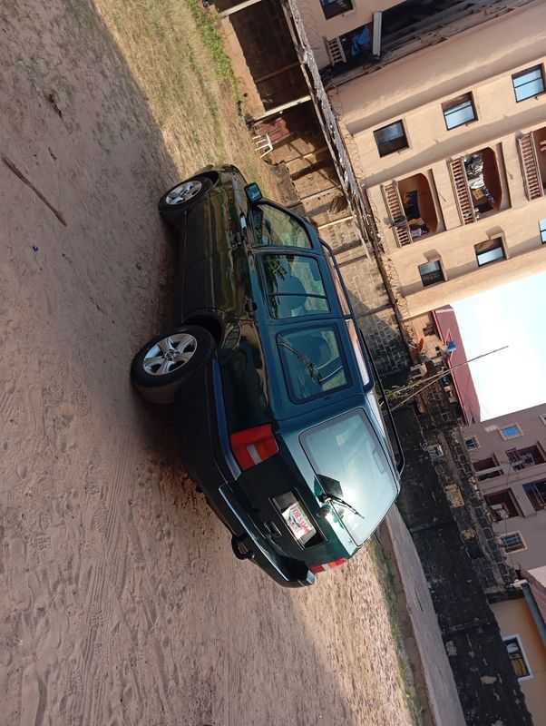 Thumbnail 3 of 2000 Volkswagen Golf SE